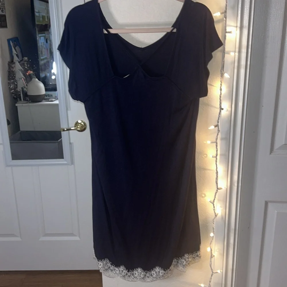 Large Dark Blue T-shirt, Dress. Lace at bottom, Jolt Clothing Belk - Picture 2 of 2